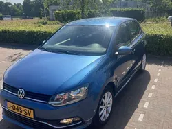 Blauw Gebruikt 2015 VW Polo Highline Hatchback | € 8.000 (Eerlijke prijs)