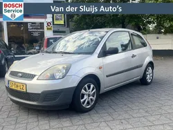 Grijs Gebruikt 2006 Ford Fiesta Hatchback | € 999 (Goede deal)