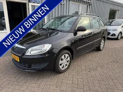 Zwart Gebruikt 2012 Skoda Fabia Fresh Stationwagen | € 3.499 (Goede deal)