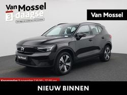 Zwart Gebruikt 2022 Volvo XC40 Core SUV | € 29.400 (Super prijs)