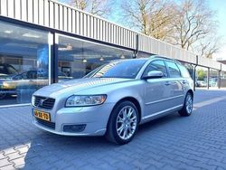 Grijs Gebruikt 2007 Volvo V50 Stationwagen | € 4.999 (Duur)