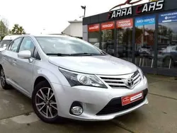 Zilver Gebruikt 2013 Toyota Avensis Sedan | € 11.950 (Eerlijke prijs)