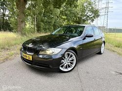 Zwart Gebruikt 2005 BMW 325 Executive Sedan | € 3.450 (Eerlijke prijs)