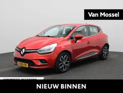 Rood Gebruikt 2019 Renault Clio IV Intens Hatchback | € 10.900 (Eerlijke prijs)