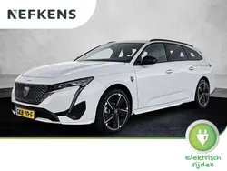 Wit Gebruikt 2024 Peugeot e-308 GT Hatchback | € 30.425 (Goede deal)
