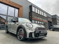 Grijs Gebruikt 2022 Mini John Cooper Works Hatchback | € 36.750 (Duur)