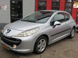 Grijs Gebruikt 2009 Peugeot 207 Hatchback | € 1.750 (Goede deal)