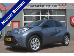 Grijs Gebruikt 2024 Toyota Aygo Pulse Hatchback | € 20.950 (Eerlijke prijs)