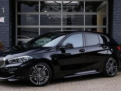 Zwart Gebruikt 2021 BMW 120 M Sport Hatchback | € 26.950 (Eerlijke prijs)