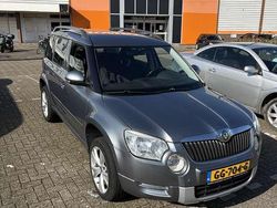 Grijs Gebruikt 2012 Skoda Yeti Ambition SUV | € 7.000 (Eerlijke prijs)