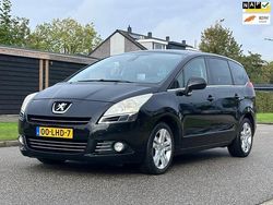 Zwart Gebruikt 2010 Peugeot 5008 MPV | € 4.450 (Iets duurder)