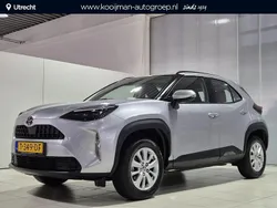 Grijs Gebruikt 2023 Toyota Yaris Cross Active SUV | € 24.900 (Eerlijke prijs)
