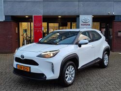 Wit Gebruikt 2022 Toyota Yaris Cross Business Edition SUV | € 22.900 (Goede deal)