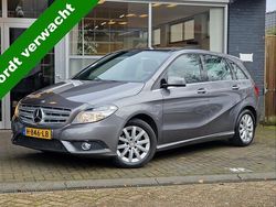 Grijs Gebruikt 2012 Mercedes B200 Ambition MPV | € 12.295 (Eerlijke prijs)
