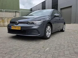 Blauw Gebruikt 2022 VW Golf VIII Life Hatchback | € 19.950 (Super prijs)