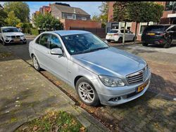 Grijs Gebruikt 2008 Mercedes C180 Sedan | € 6.500 (Eerlijke prijs)