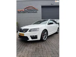 Wit Gebruikt 2013 Skoda Octavia RS Stationwagen | € 16.499