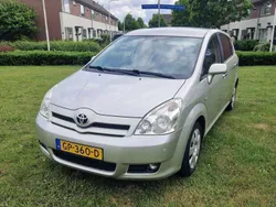 Zilver Gebruikt 2005 Toyota Corolla Verso Terra MPV | € 4.500 (Eerlijke prijs)