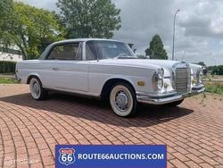 Zwart Gebruikt 1963 Mercedes 220 SE Coupé | € 16.500
