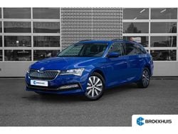 Blauw Gebruikt 2023 Skoda Superb Business Line Stationwagen | € 26.900 (Super prijs)