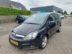 Zwart Gebruikt 2007 Opel Zafira MPV | € 1.500 (Goede deal)