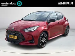 Rood Gebruikt 2023 Toyota Yaris Hybrid Sport Hatchback | € 26.850 (Eerlijke prijs)