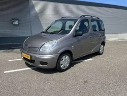 Grijs Gebruikt 2005 Toyota Yaris Terra Stationwagen | € 3.250 (Iets duurder)