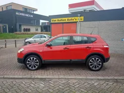 Rood Gebruikt 2011 Nissan Qashqai Visia SUV | € 8.950 (Duur)