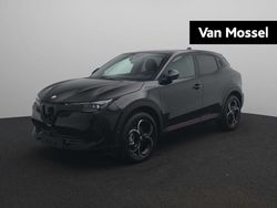 Zwart Nieuw 2025 Alfa Romeo Junior Edizione Speciale SUV | € 38.500 (Eerlijke prijs)