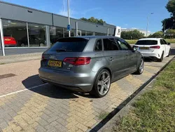 Grijs Gebruikt 2015 Audi A3 Hatchback | € 12.500 (Eerlijke prijs)