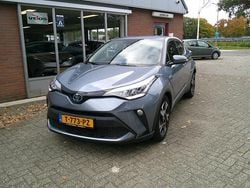 Grijs Gebruikt 2023 Toyota C-HR SUV | € 27.850 (Eerlijke prijs)