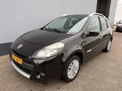 Zwart Gebruikt 2011 Renault Clio GrandTour Collection Stationwagen | € 4.450 (Eerlijke prijs)