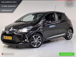 Zwart Gebruikt 2017 Toyota Yaris Premium Hatchback | € 13.999 (Eerlijke prijs)