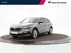 Grijs Gebruikt 2023 Skoda Scala Business Line Hatchback | € 22.440 (Eerlijke prijs)