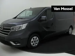 Grijs Gebruikt 2024 Renault Trafic Van | € 30.549 (Iets duurder)