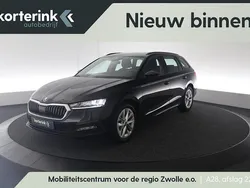 Zwart Gebruikt 2021 Skoda Octavia Business Line Stationwagen | € 21.950 (Eerlijke prijs)
