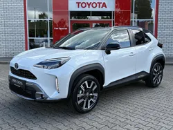 Wit Nieuw 2025 Toyota Yaris Cross Executive SUV | € 41.440 (Duur)