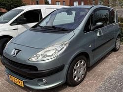 Grijs Gebruikt 2005 Peugeot 1007 Hatchback | € 1.500 (Super prijs)