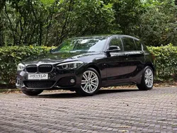 Zwart Gebruikt 2018 BMW 118 Executive Hatchback | € 15.950 (Eerlijke prijs)