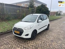 Wit Gebruikt 2013 Hyundai i10 Hatchback | € 3.199 (Eerlijke prijs)