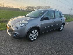Grijs Gebruikt 2011 Renault Clio GrandTour Stationwagen | € 2.750 (Eerlijke prijs)