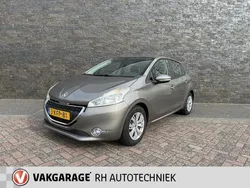 Bruin, metallic lak Gebruikt 2013 Peugeot 208 Hatchback | € 4.450 (Goede deal)