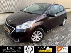 Hatchback Gebruikt 2013 Peugeot 208 Hatchback | € 5.500 (Eerlijke prijs)