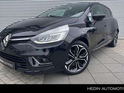 Zwart Gebruikt 2017 Renault Clio IV Intens Hatchback | € 12.940 (Eerlijke prijs)