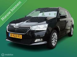 Zwart Gebruikt 2022 Skoda Fabia Ambition Hatchback | € 10.950 (Super prijs)
