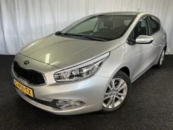 Grijs Gebruikt 2015 Kia Ceed Hatchback | € 7.950 (Eerlijke prijs)