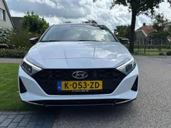 Wit Gebruikt 2021 Hyundai i20 Premium Hatchback | € 19.945 (Eerlijke prijs)