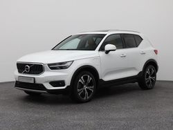 Zwart (metallic) Gebruikt 2020 Volvo XC40 Inscription SUV | € 28.750 (Eerlijke prijs)