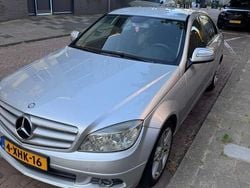 Zilver Gebruikt 2007 Mercedes C220 Sedan | € 4.800 (Eerlijke prijs)