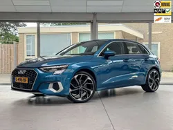 Blauw, metallic lak Gebruikt 2021 Audi A3 Sportback e-tron Business Sedan | € 24.750 (Eerlijke prijs)